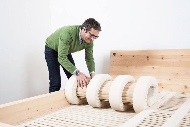 Schlafsystem wird ausgepackt